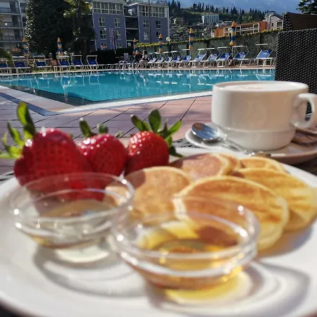 Hotel Giuliana Riva del Garda